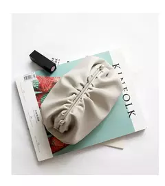 Saco de Nuvem de Couro Genuíno para Mulheres, Couro Macio, Ombro Crossbody Bags, Alta Qualidade, Embreagens Femininas Noite, Senhoras, 2023 na internet