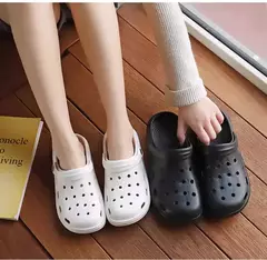 Sapatos de jardim macios para mulheres, sandálias impermeáveis, tamancos de enfermagem interiores, slides interiores ao ar livre, moda, verão na internet