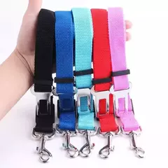 Imagem do Cinto de segurança para carro de cachorro, protetor de segurança para viagem, acessórios para animais de estimação, coleira separatista, arnês de carro sólido