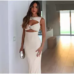 Vestidos compridos ocos femininos, elegante com decote V, decoração com concha, sem mangas, vestido fino feminino, vestidos de senhora de festa do clube, monocromático, verão, 2024 - Wolf Magazine