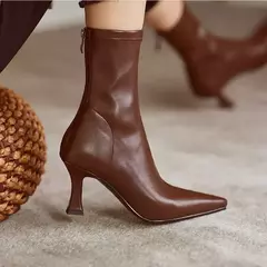 Mulheres Pointy Brown Soft Leather Brown Elastic Boots Famele Stiletto Heels Shoes Senhoras Ankle Boots Voltar Zipper Commuter Boots na internet