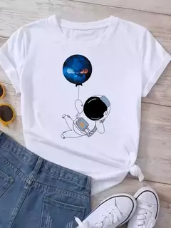 Camiseta feminina casual de manga curta com gola redonda, streetwear feminina, tops vintage, camiseta Maycaur, estampada com planeta lunar, moda camisetas - loja online