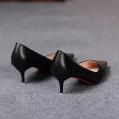 Bombas de couro macio para mulheres, salto alto fino, estilete feminino, preto, tamanho grande, moda sexy, novo, primavera, 2022 na internet