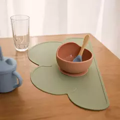 Silicone pet alimentação cão gato tigela comida esteira antiaderente à prova dwaterproof água pet comida almofada de alimentação filhote de cachorro alimentador bandeja almofada de água placemat - comprar online