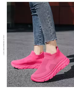 Tênis de corrida respirável masculino e feminino, calçados esportivos leves, tênis slip-on, meias da moda, tamanho grande 46, venda quente - loja online