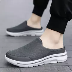 Imagem do Mocassins de malha casuais masculinos, cor sólida, sapatos de encalço, flats de casal de verão, meio chinelos, tamanho grande