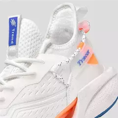 Tênis de corrida casual masculino, tênis ao ar livre, calçados esportivos da moda, malha respirável, amortecimento, calçado de basquete