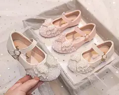 Salto liso da menina com arco pérola e strass, sapatos princesa para crianças, moda, outono - Wolf Magazine