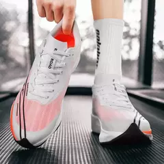 Sapatilhas Full Palm Carbon Plate para homens e mulheres, tênis de corrida, corrida de maratona, amortecedor, esportes, tênis, treinamento, novo - Wolf Magazine