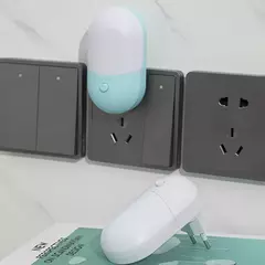 Lâmpada de cabeceira LED Mini Night Light, EU, EUA Plug, Proteção para os olhos, Uso para Quarto, Sala de estar, Alimentação do bebê na internet