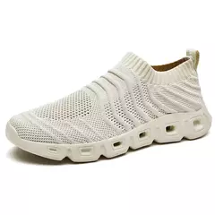 Imagem do Venda quente harajuku men macio sapatos casuais respirável à moda esporte tênis masculino ao ar livre apartamentos andando meias sapatos plus size 39-48