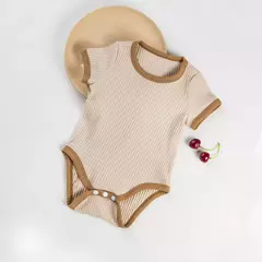 Unisex manga curta cor sólida macacão, roupas de bebê, splicing e cores contrastantes, novo, 0 a 2 anos na internet