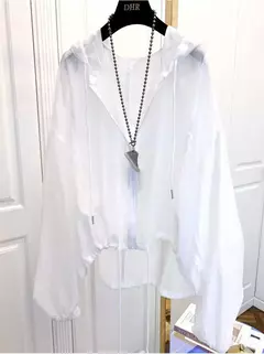 Casacos de zíper à prova de sol femininos, casacos finos e soltos, roupas para ver através do exterior, roupas leves, pretas, verão - loja online