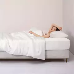 Liv-Conjunto de cama verde puro, 100% seda, cor sólida, lençol plano, fronhas, rainha, colcha de rei, conjuntos de cama para dormir, presente - Wolf Magazine