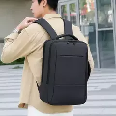 Mochila impermeável de grande capacidade para homens Carregamento USB Bagpack para laptop masculino Mochila de viagem de negócios - Wolf Magazine