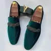Sapatos masculinos de couro de camurça sapatos de couro de camurça de tamanho grande vintage deslizamento-on clássico casual homem sapatos de condução sapatos de casamento sapatos de vestido masculino