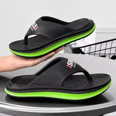 Chinelos masculinos de sola grossa, sandálias antiderrapantes, sapatos casuais ao ar livre, chinelos de praia leves e confortáveis, novos, verão na internet