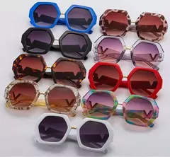 Óculos de sol quadrados retrô para homens e mulheres, marca de luxo, óculos de sol femininos, óculos UV400, moda nova - Wolf Magazine