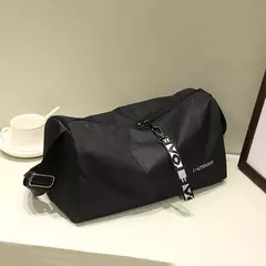 Bolsa de ombro multifunções para homens e mulheres, bolsa esportiva ultraleve para academia, yoga, ao ar livre, viagem, treinamento - Wolf Magazine