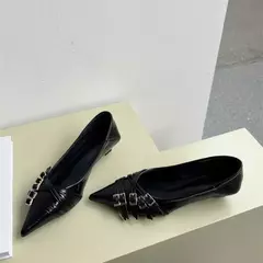 Primavera e outono nova moda apontou sapatos femininos de salto baixo, com fivela de cinto leve deslizamento ballet elegante salto alto - loja online
