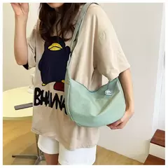 Imagem do Harajuku – sacs à bandoulière solides pour femmes, sacs à main multifonctions simples assortis avec tout, sacs à bandoulière de grande capacité pour adolescentes