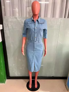 Vestido feminino de comprimento médio com botões elásticos, saia jeans, saia de quadril, manga curta, tendência, outono na internet