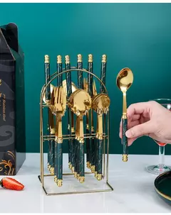 Louça de aço inoxidável com contas duplas, Rack com alça de plástico, faca de bife, garfo e colher, presentes high-end, 24PCs - Wolf Magazine