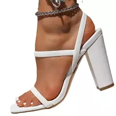 Sapatos de salto grosso tamanho grande para mulheres, Miss Sandals, cabeça quadrada, design minimalista, elegante e versátil, novo, verão, 2022, 7cm - Wolf Magazine