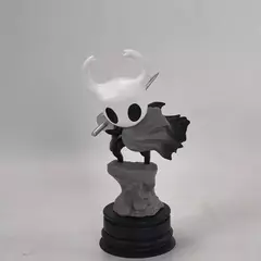 Aixlan q versão oco cavaleiro figura oco cavaleiro 11cm atacado pvc figura de ação amine presente natal estatueta colecionável - comprar online