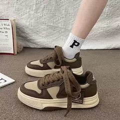 Tênis de fundo grosso feminino, tênis de tabuleiro, calçados esportivos, casual, combinando cores, cáqui, preto, branco, nova moda na internet