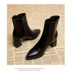 Botas femininas finas e finas estilo britânico, dedo apontado, zíper lateral, preto, nu, novo, primavera e outono, 2024
