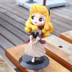 Disney 14cm q posket princesa figura modelo brinquedos bolo figura animação modelo bonecas presentes decoração para casa festa de aniversário - comprar online