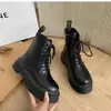 Botas de combate com cordões minimalistas femininas, salto robusto de 5cm, botas de plataforma, sola grossa, aumentar a altura, botas casuais, estilo britânico