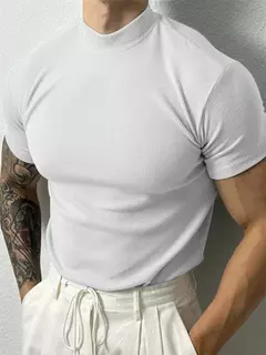 Camiseta listra de gola alta masculina, blusa fitness de manga curta, roupa esportiva de lazer, moda primavera e verão, camisa esportiva na internet