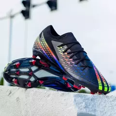 Sapatos de futebol antiderrapante ultraleves para homens, tênis de futebol, chaveiros, alta qualidade, TF, FG, relvado, treinamento - Wolf Magazine