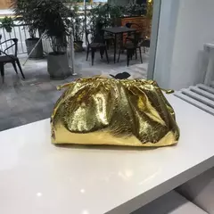 Saco de Nuvem de Couro Genuíno para Mulheres, Couro Macio, Ombro Crossbody Bags, Alta Qualidade, Embreagens Femininas Noite, Senhoras, 2023 - Wolf Magazine