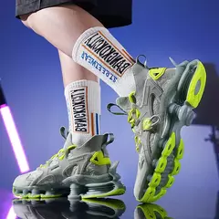 Novo design lâmina tênis de corrida dos homens amortecimento meia adolescente ao ar livre jogging zapatillas calçados na moda alta qualidade - Wolf Magazine