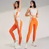 Roupas coloridas de secagem rápida para mulheres, roupa de treino de ginástica, camiseta recolhida, calças apertadas para levantar o quadril