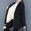 Casaco de algodão acolchoado de comprimento médio feminino, lã de cordeiro grossa quente, blusa feminina com capuz, todo apto, novo, outono, inverno, 2023