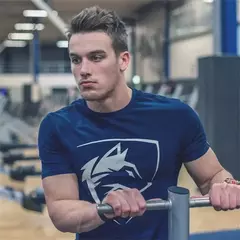 Camiseta esportiva masculina de manga curta elástica, Fitness ao ar livre, Corrida, Ginásios, Tendência da moda, Verão, 2022 - Wolf Magazine