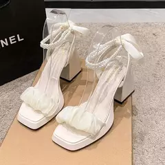 Sandálias de pérolas de toe quadrado para mulheres, sapatos de salto grosso, bombas retrô com arcos elegantes, moda festa, 2024 na internet