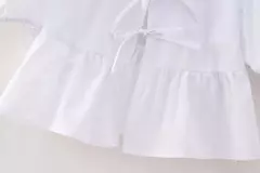 TRAFZA-Feminina Hollow Out O-Neck manga curta com renda por cima, blusa casual, streetwear chique feminino, camisa sólida da moda, 2024 - loja online