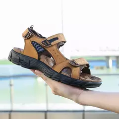 Sandálias masculinas de couro para menino, sapatos de grife da moda, verão, marca original, 2024 - comprar online