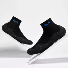 Sapatos de meia descalço minimalistas para homens e mulheres, sapatos de água ecológicos multiúso, ultra portáteis - Wolf Magazine