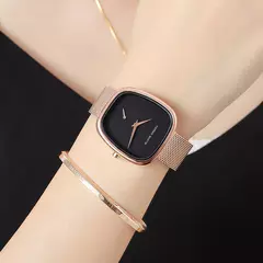 Relógio de pulso de quartzo oval estilo minimalista feminino, barril de vinho, ouro rosa, preto, cronômetro, elegante, 34mm, novo, 2023 - Wolf Magazine