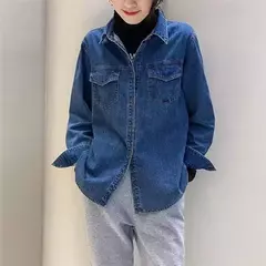 Imagem do Camisa jeans azul retrô feminina, camisa de manga comprida, jaqueta jeans de peito único, camisas monocromáticas, novo design, outono, 2024