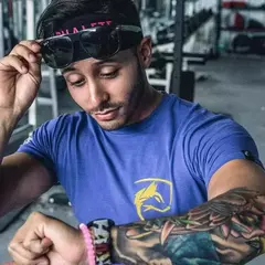 Camiseta esportiva masculina de manga curta elástica, Fitness ao ar livre, Corrida, Ginásios, Tendência da moda, Verão, 2022 - Wolf Magazine