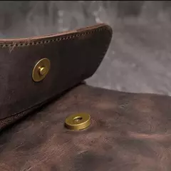 Saco crossbody escuro de couro genuíno vintage, saco masculino, bolsa de ombro de couro, saco do telefone, saco do iPad, 7.9 ", moda - comprar online