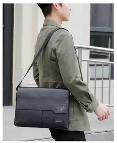 Imagem do Bolsa de ombro de couro para homens Bolsa de negócios Bolsa mensageiro Bolsa lateral grande, bolsa crossbody, marca de luxo, moda, IPAD