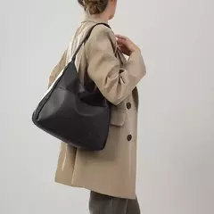 Sacola de grande capacidade feminina, simples e versátil, bolsa de ombro da moda, moda para estudantes e sala de aula, nova - comprar online